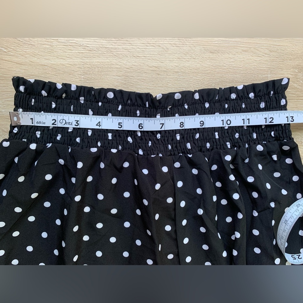 🦂Women’s Black W/White Polka Dots High Waisted, Wide Leg Pants. Sizes M & L - Picture 8 of 11